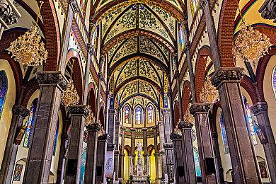 10余款皮肤齐上架！《王者荣耀》充值系统深夜被挤崩溃